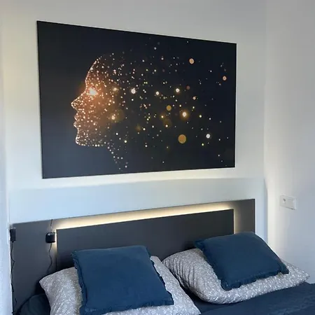 Hobiti - Frodo Apartment *